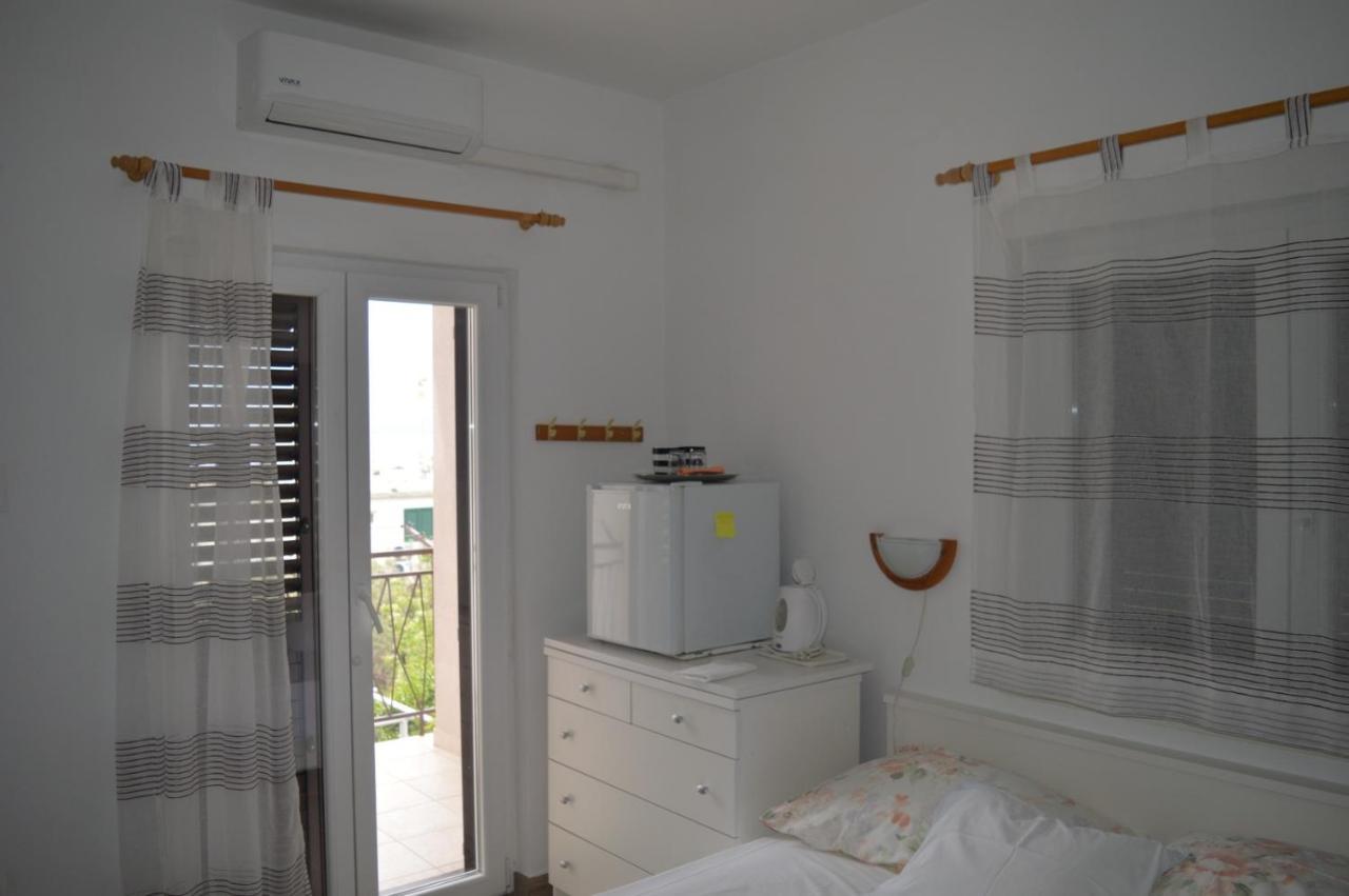 Soba Mira Apartment Makarska Exterior photo